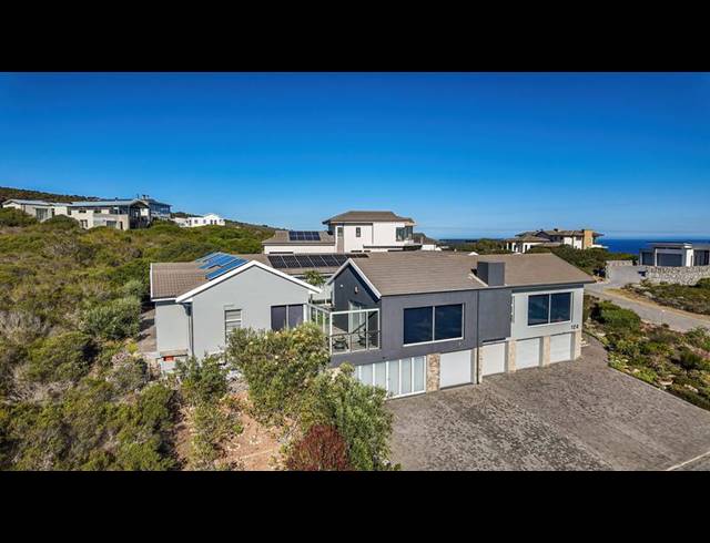 4 BEDROOM HOUSE FOR SALE IN PINNACLE POINT GOLF ESTATE